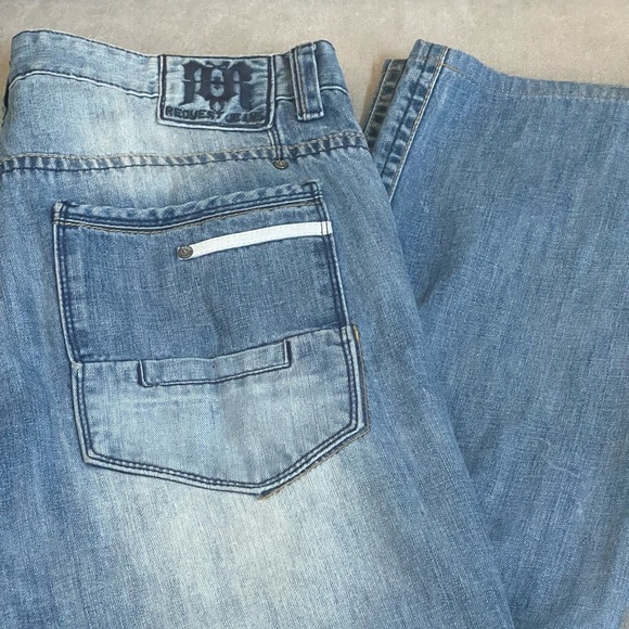 Jeans - Picture 4 of 6